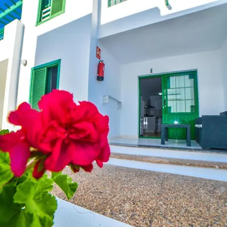 Precioso Apartamento Con Piscina Tías Extérieur photo